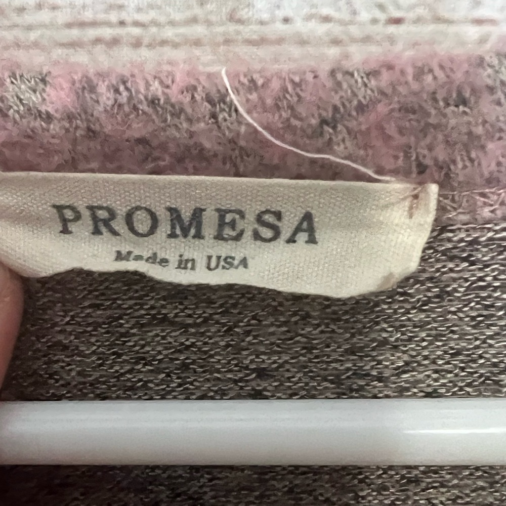 Promesa Top - Picture 3 of 4